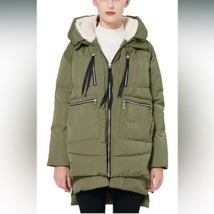 Orolay Women’s Thickened Down Jacket (Size L)